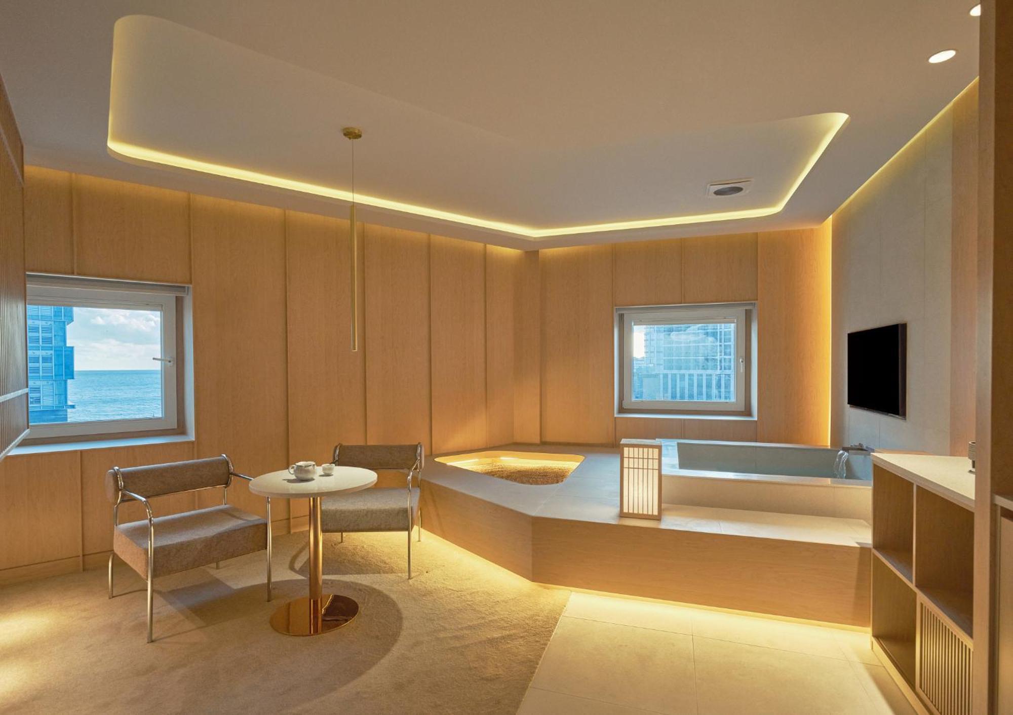 HOTEL UH CONTINENTAL CENTERPOINT, BUSAN